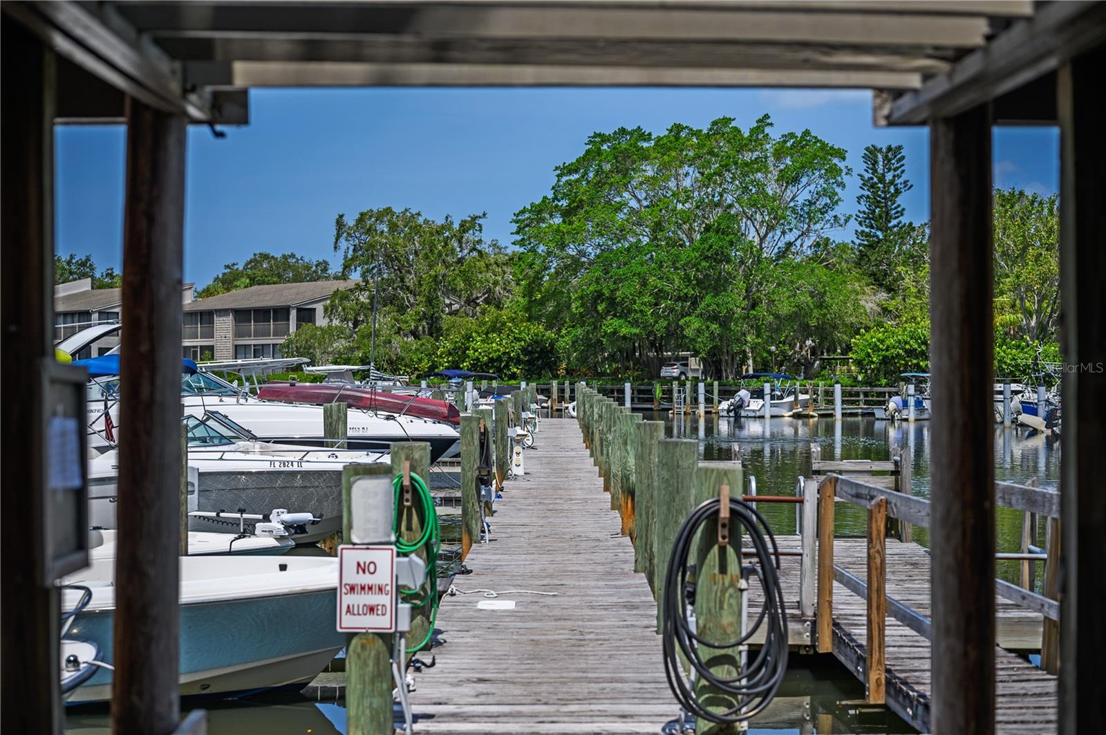 PELICAN COVE I - Residential