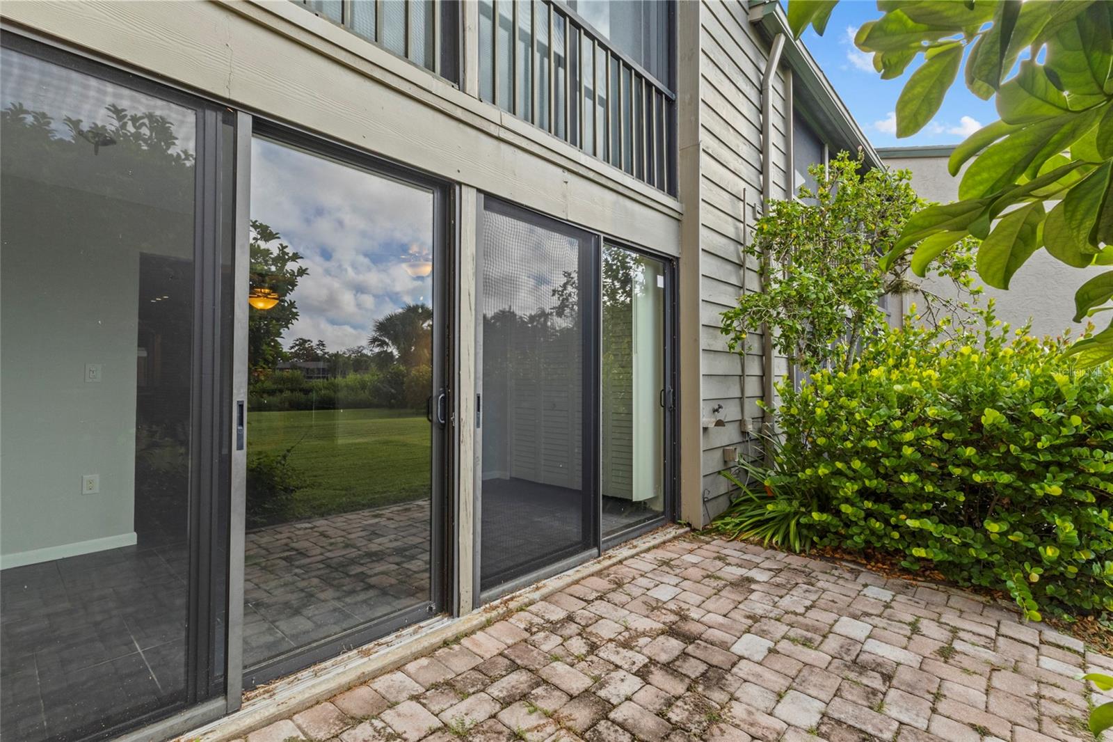 PELICAN COVE I - Residential