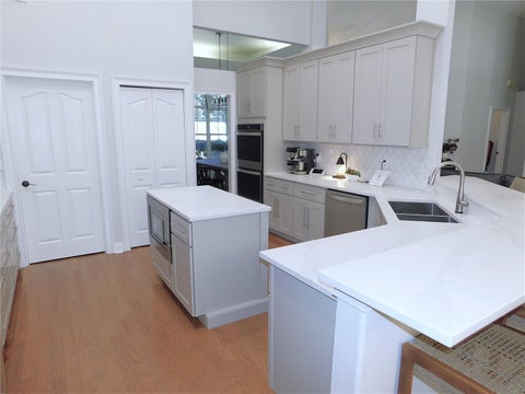 Tiny photo for 2406 SE 23rd Place, Ocala, FL 34471 (MLS # OM734568)