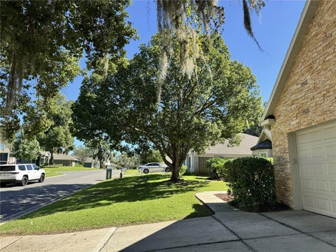 Tiny photo for 2406 SE 23rd Place, Ocala, FL 34471 (MLS # OM734568)