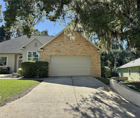 Tiny photo for 2406 SE 23rd Place, Ocala, FL 34471 (MLS # OM734568)
