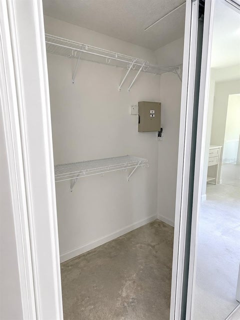 Tiny photo for 2406 SE 23rd Place, Ocala, FL 34471 (MLS # OM734568)