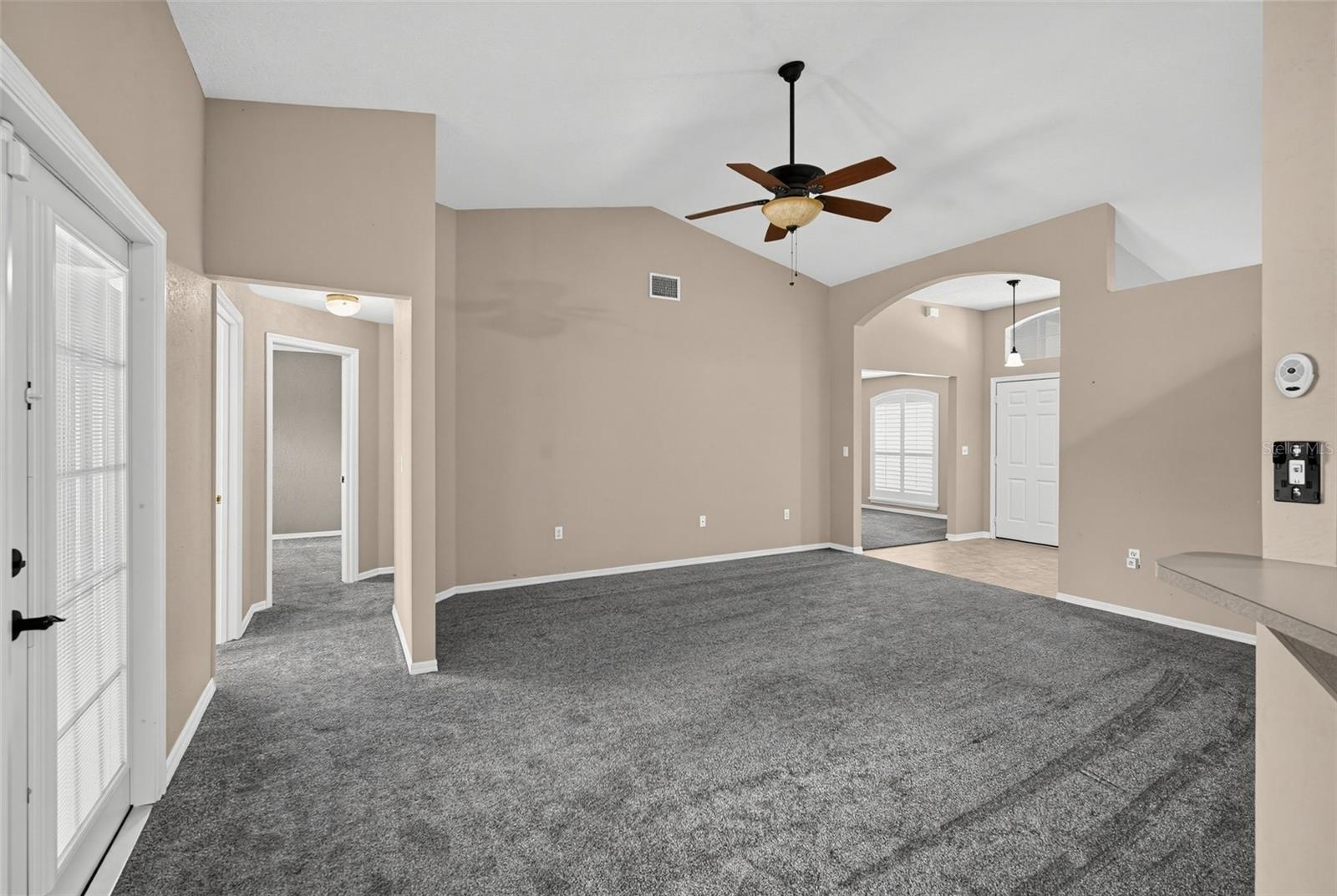 5625 FISCHER DRIVE