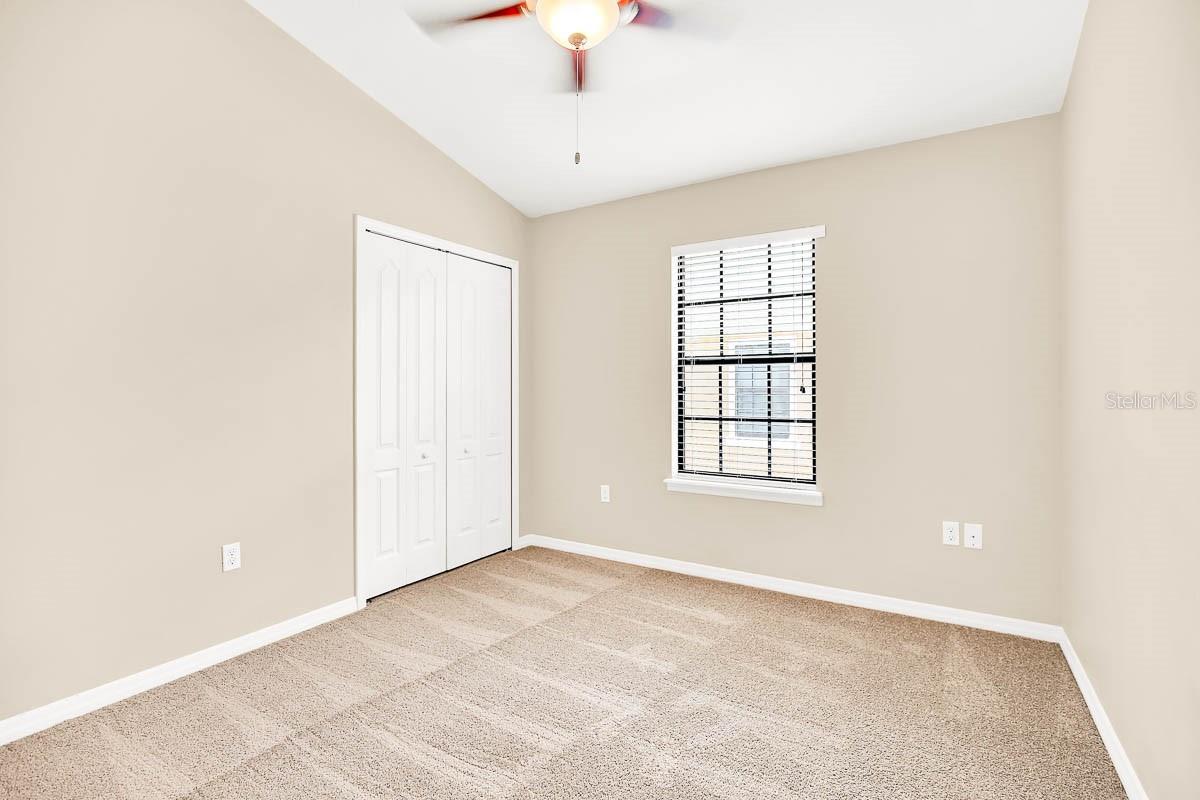 FISHHAWK RANCH PH 2 TRACT 12B - Residential Lease