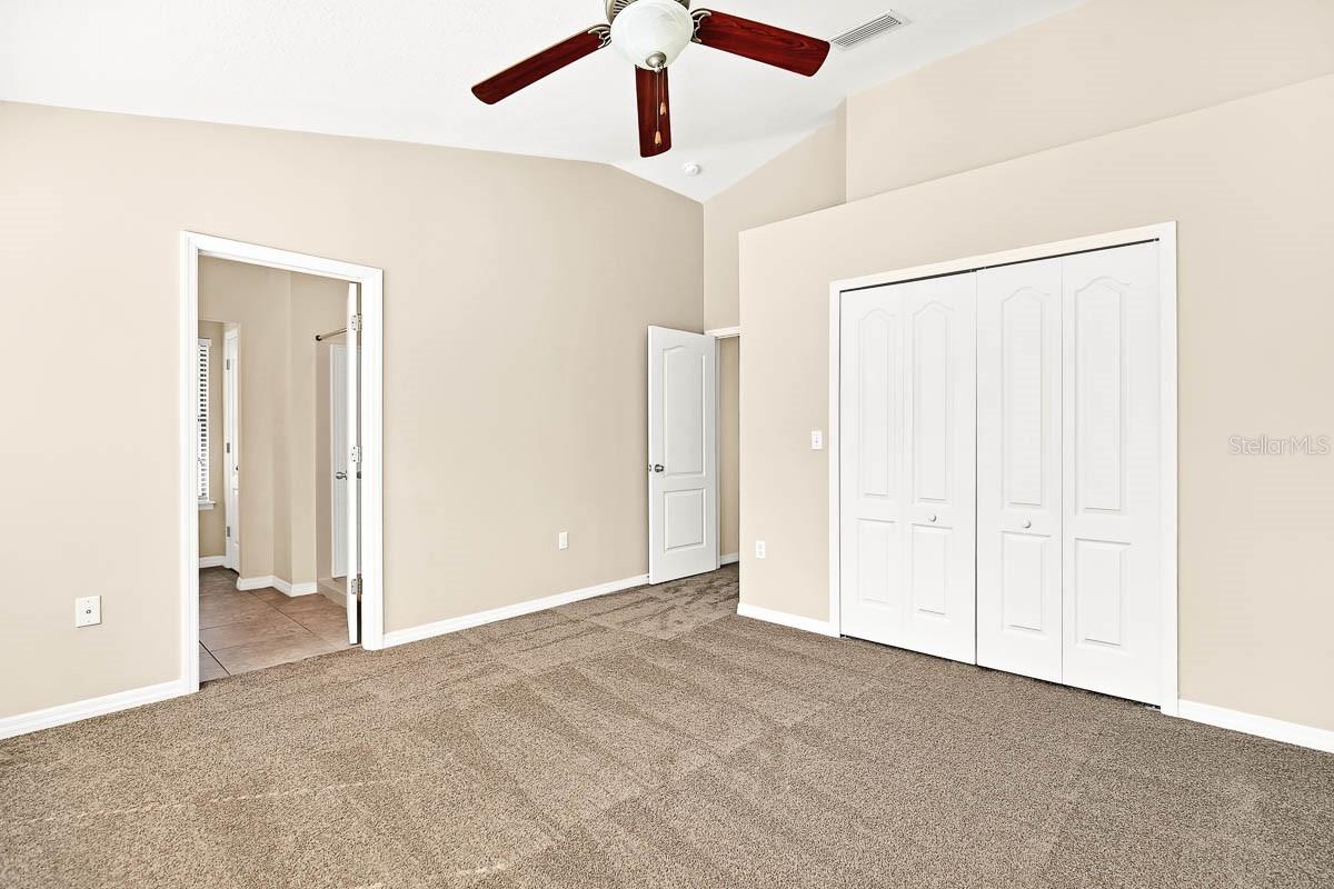 FISHHAWK RANCH PH 2 TRACT 12B - Residential Lease