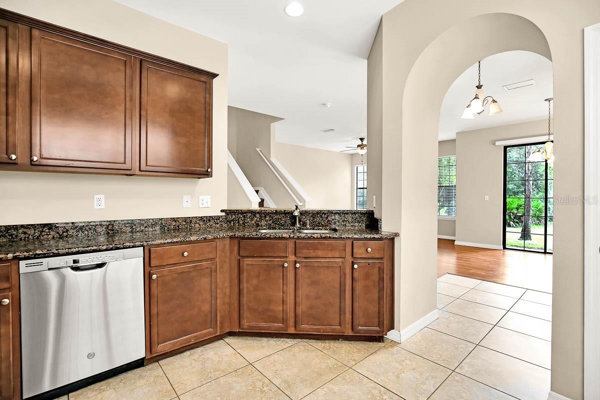 FISHHAWK RANCH PH 2 TRACT 12B - Residential Lease