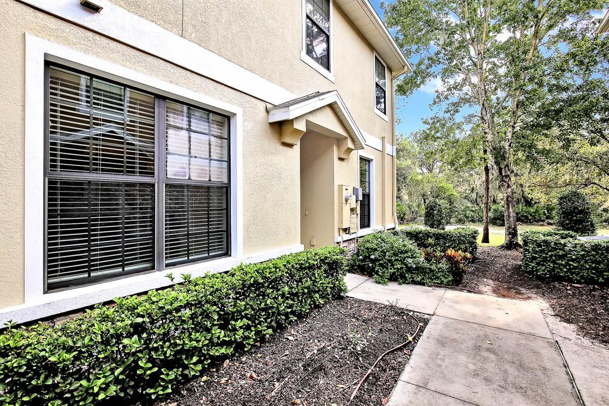 FISHHAWK RANCH PH 2 TRACT 12B - Residential Lease