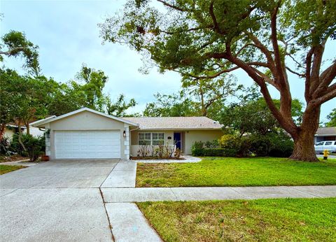 25 HARBOR OAKS CIRCLE SAFETY HARBOR FL 34695
