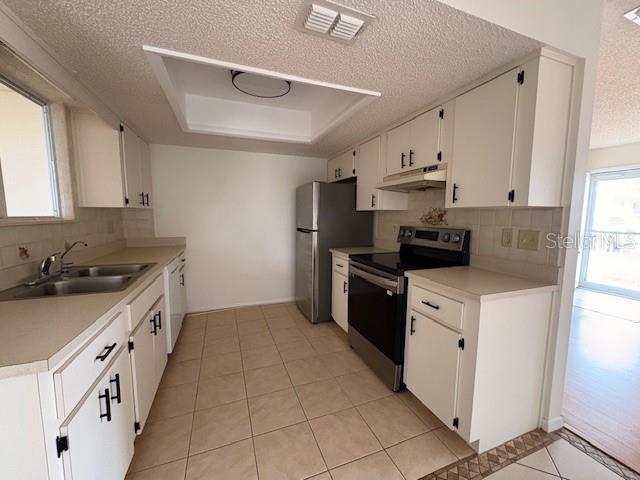 OAK RUN NBHRD 02 - Residential Lease