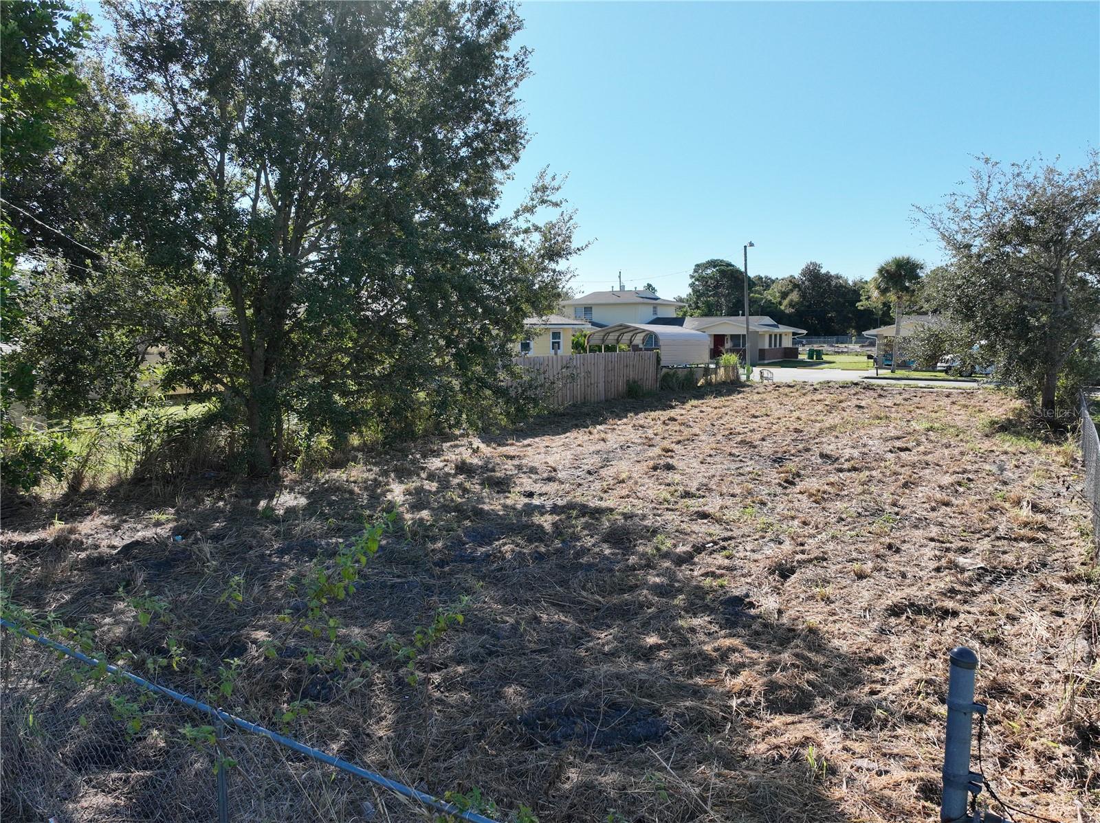 WASHINGTON PARK - Land