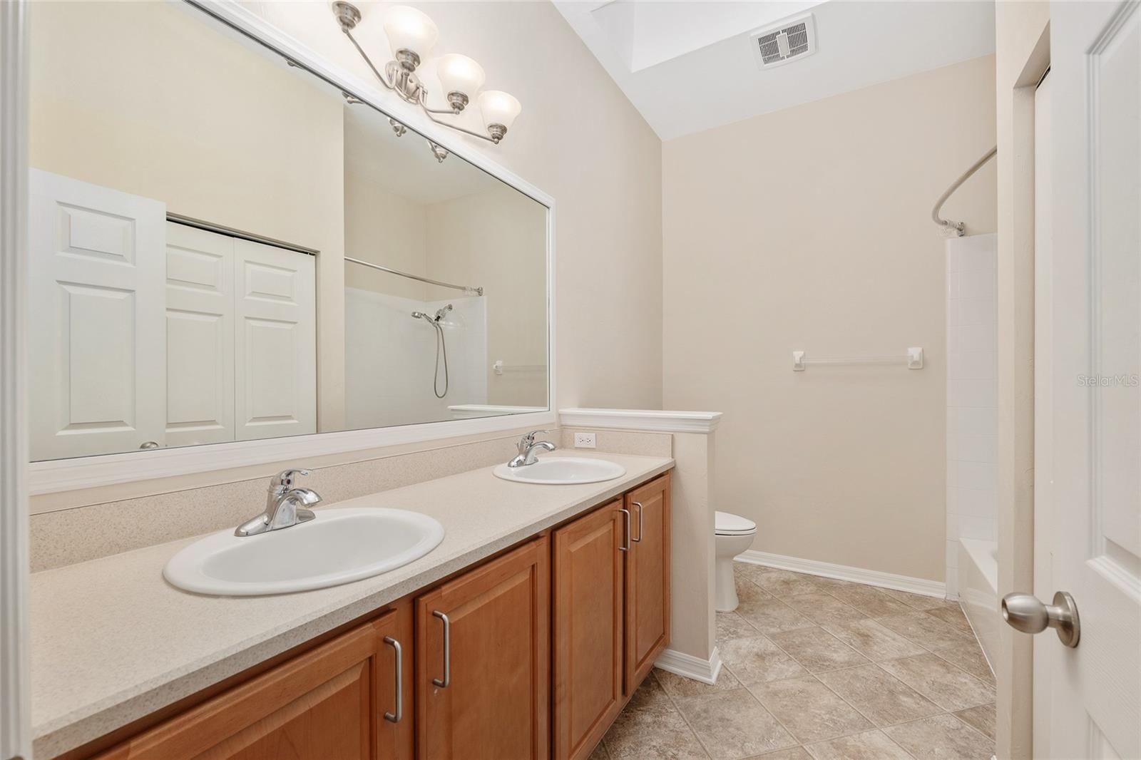 LONGLEAF - Residential
