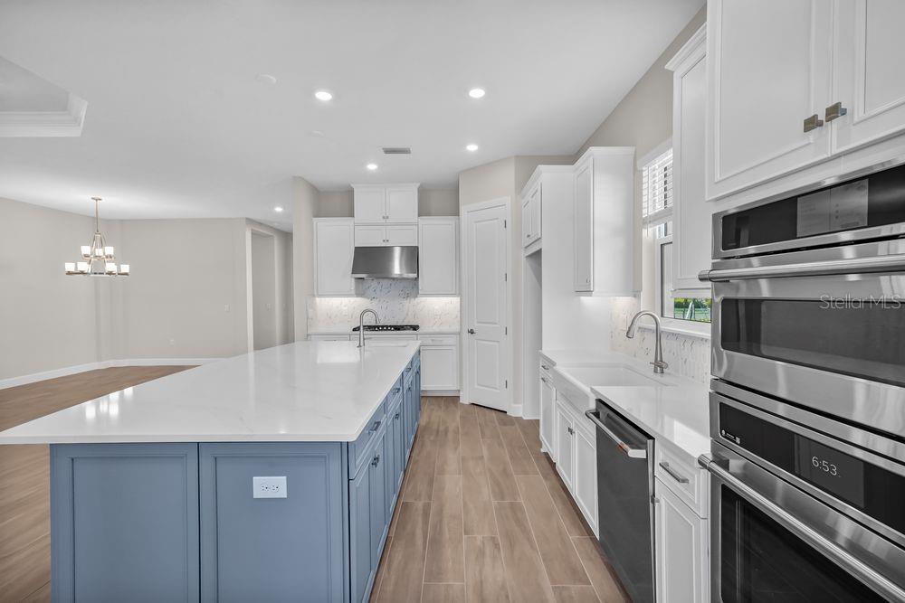 10463 ECLIPSE STREET