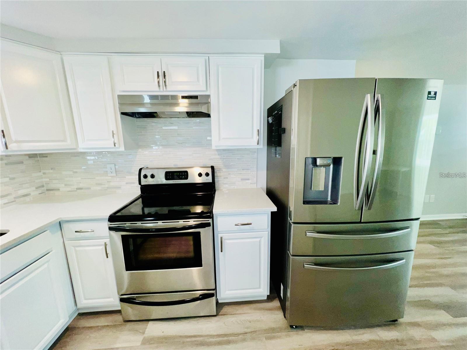 PLEASANT VIEW TERRACE 4TH ADD - Residential Lease