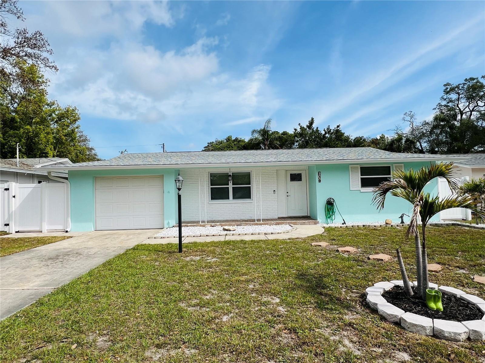 PLEASANT VIEW TERRACE 4TH ADD - Residential Lease