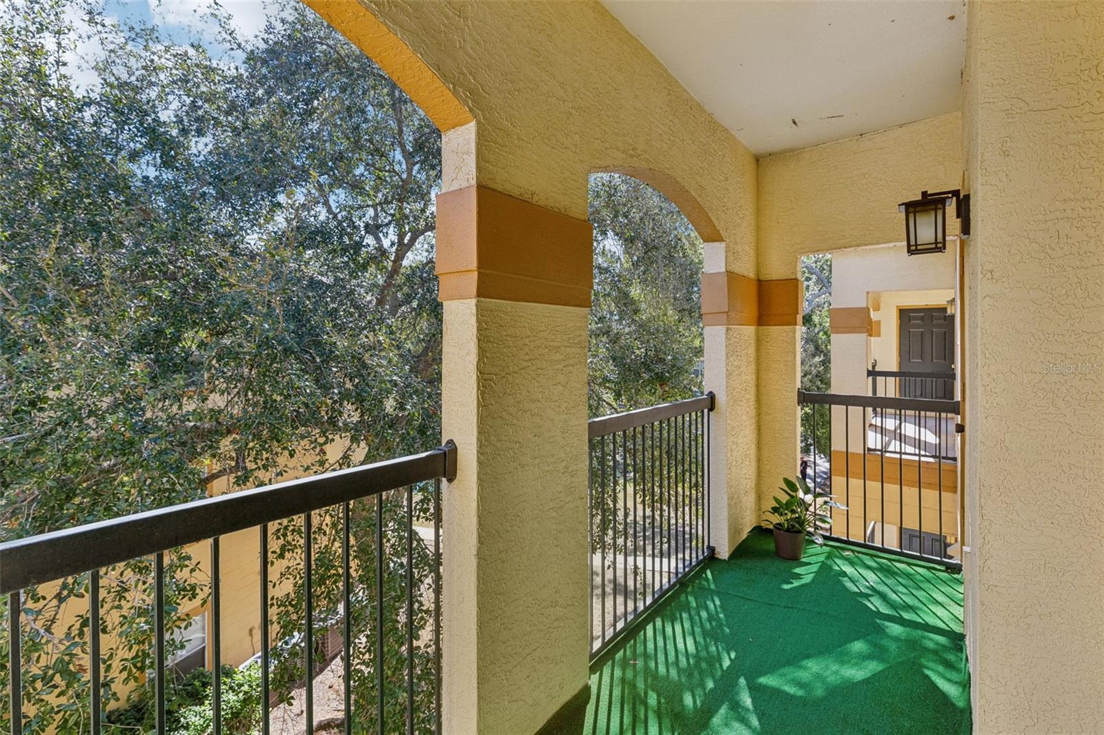 THE PINNACLE AT CARROLLWOOD A - Residential