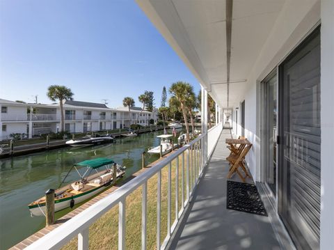 A home in VENICE