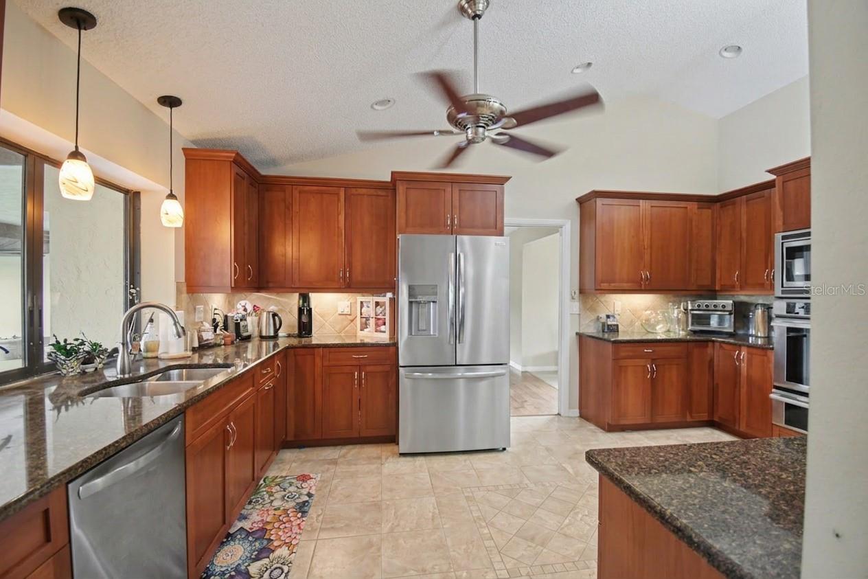 BENT TREE VILLAGE - Residential