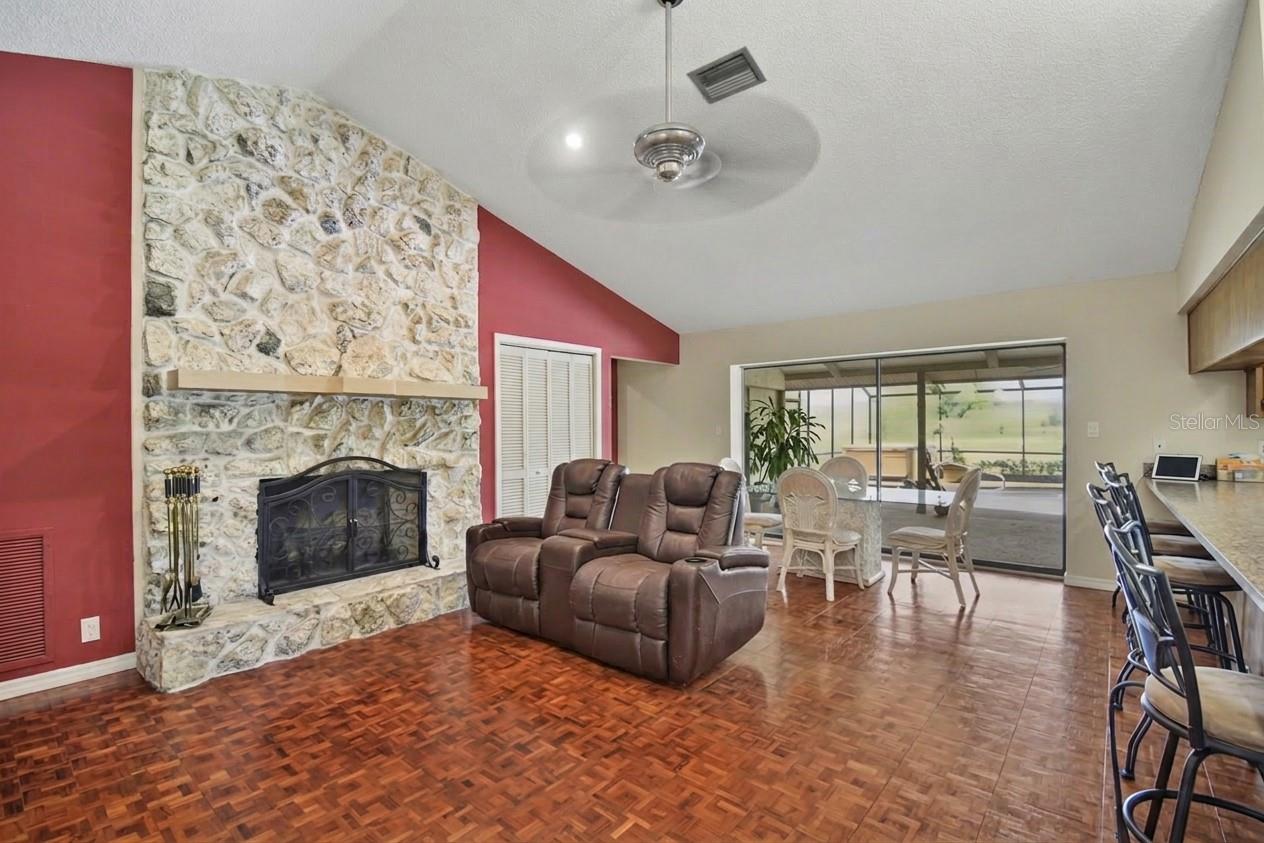 BENT TREE VILLAGE - Residential