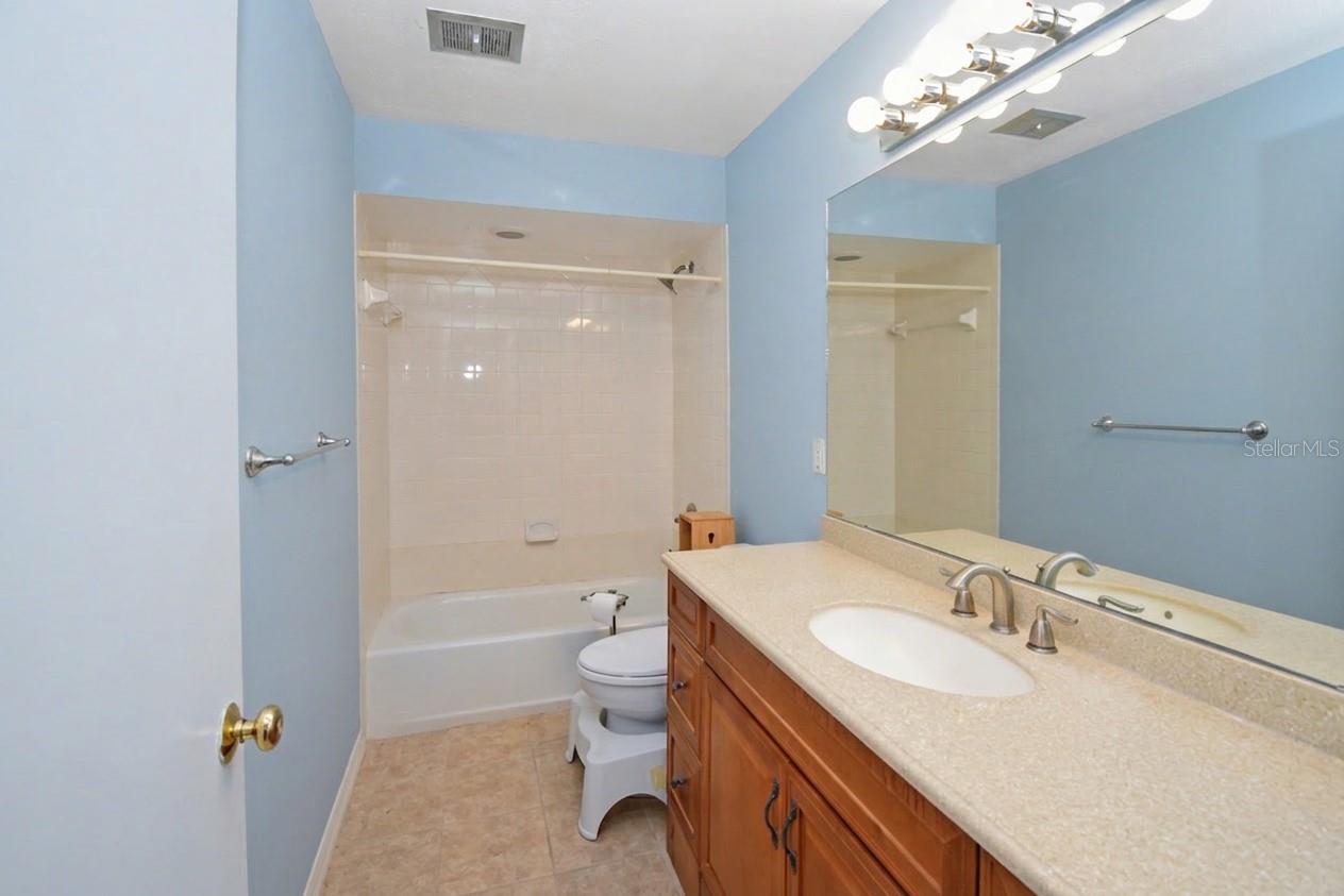 BENT TREE VILLAGE - Residential