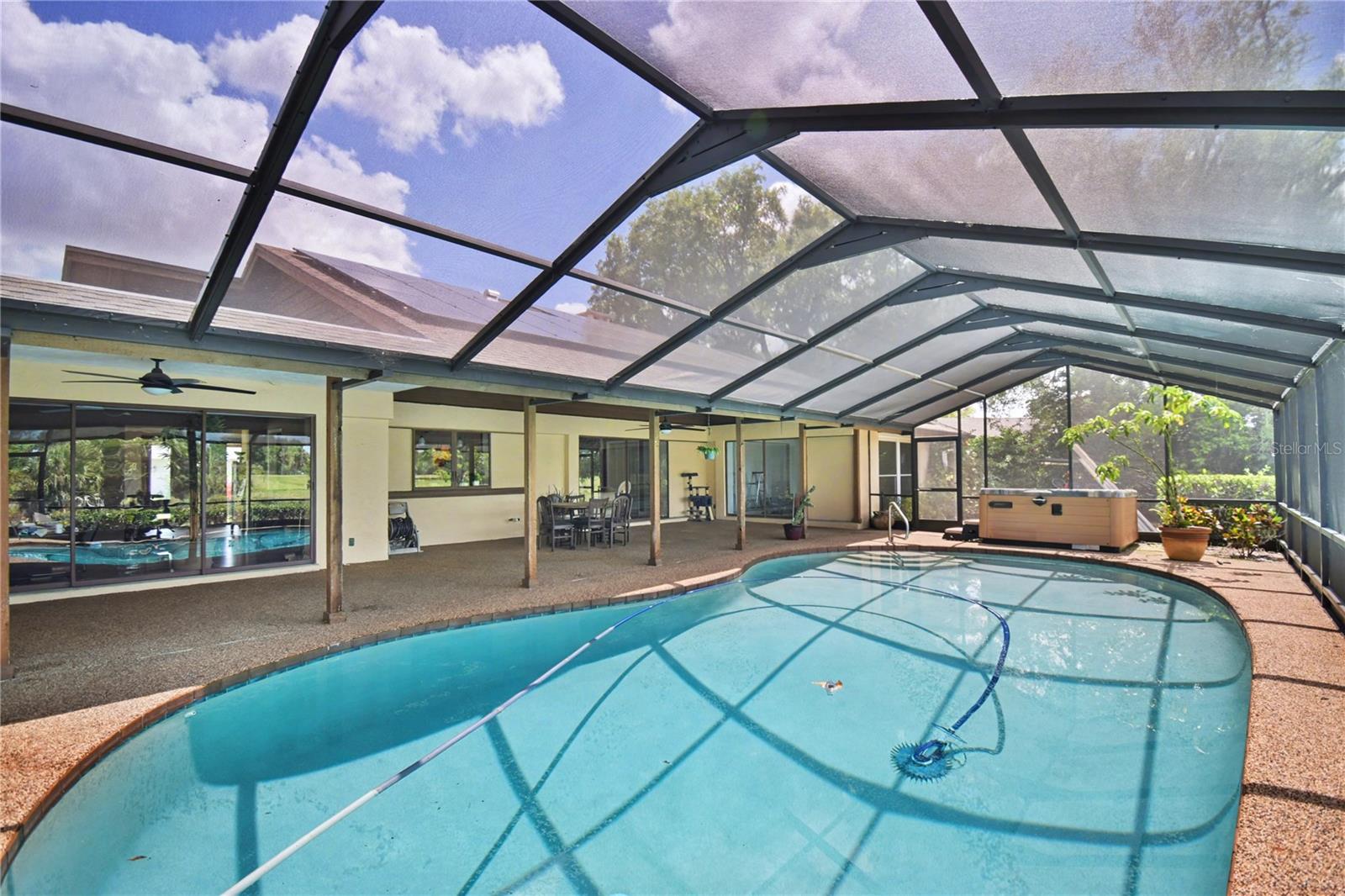 BENT TREE VILLAGE - Residential