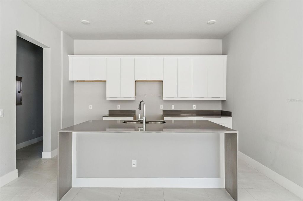 Photo of 7760 Sandy Ridge Drive #112, Reunion, FL 34747 (MLS # S5134961)