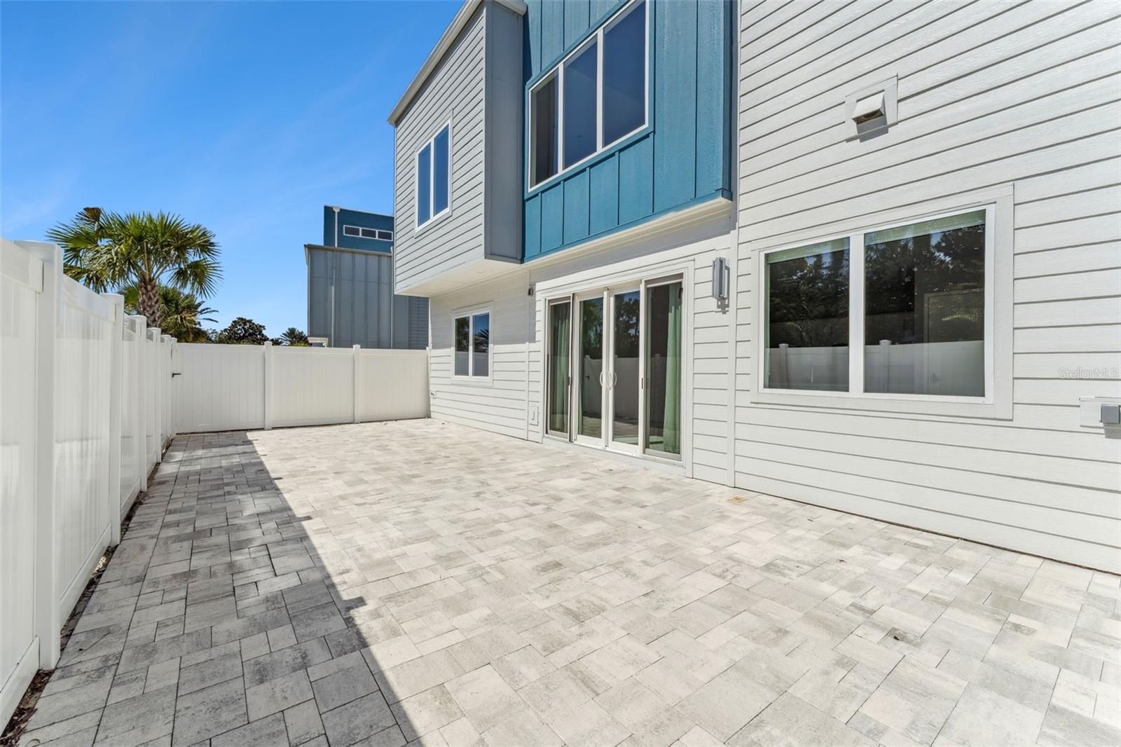 SPECTRUM AT REUNION CONDO PH 12 - Residential