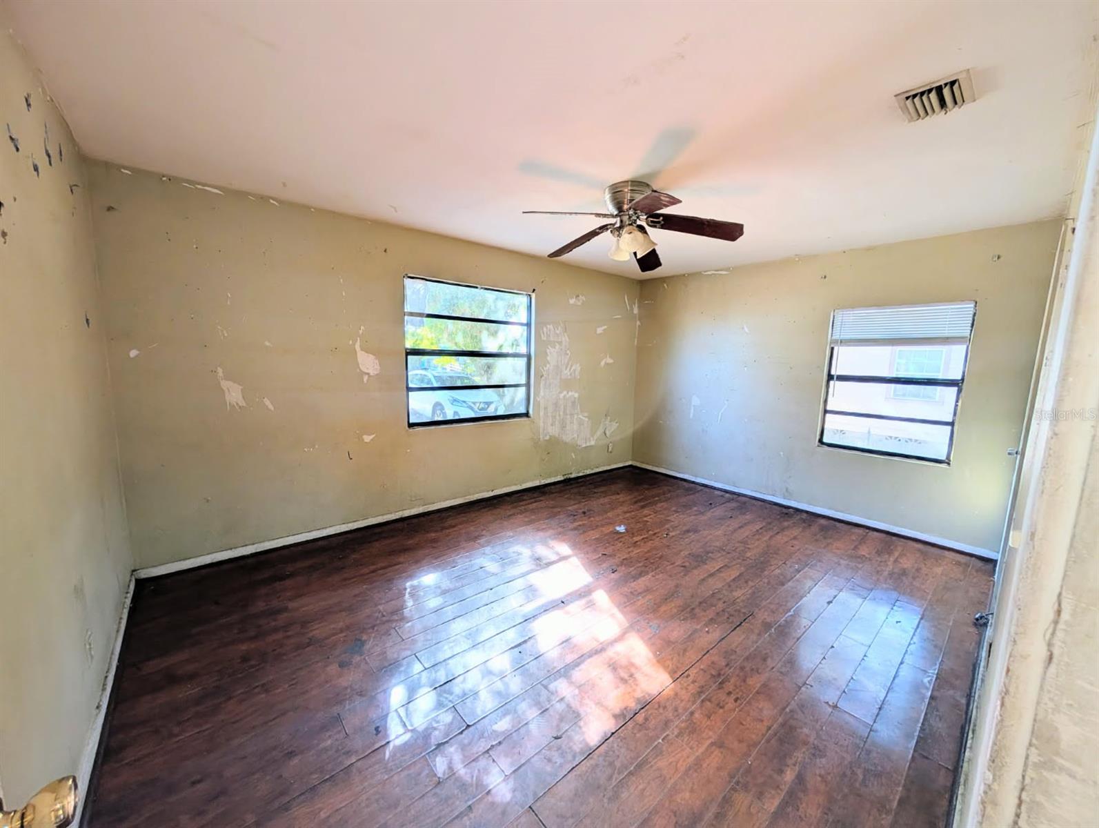 FAIRMOUNT PARK - Residential