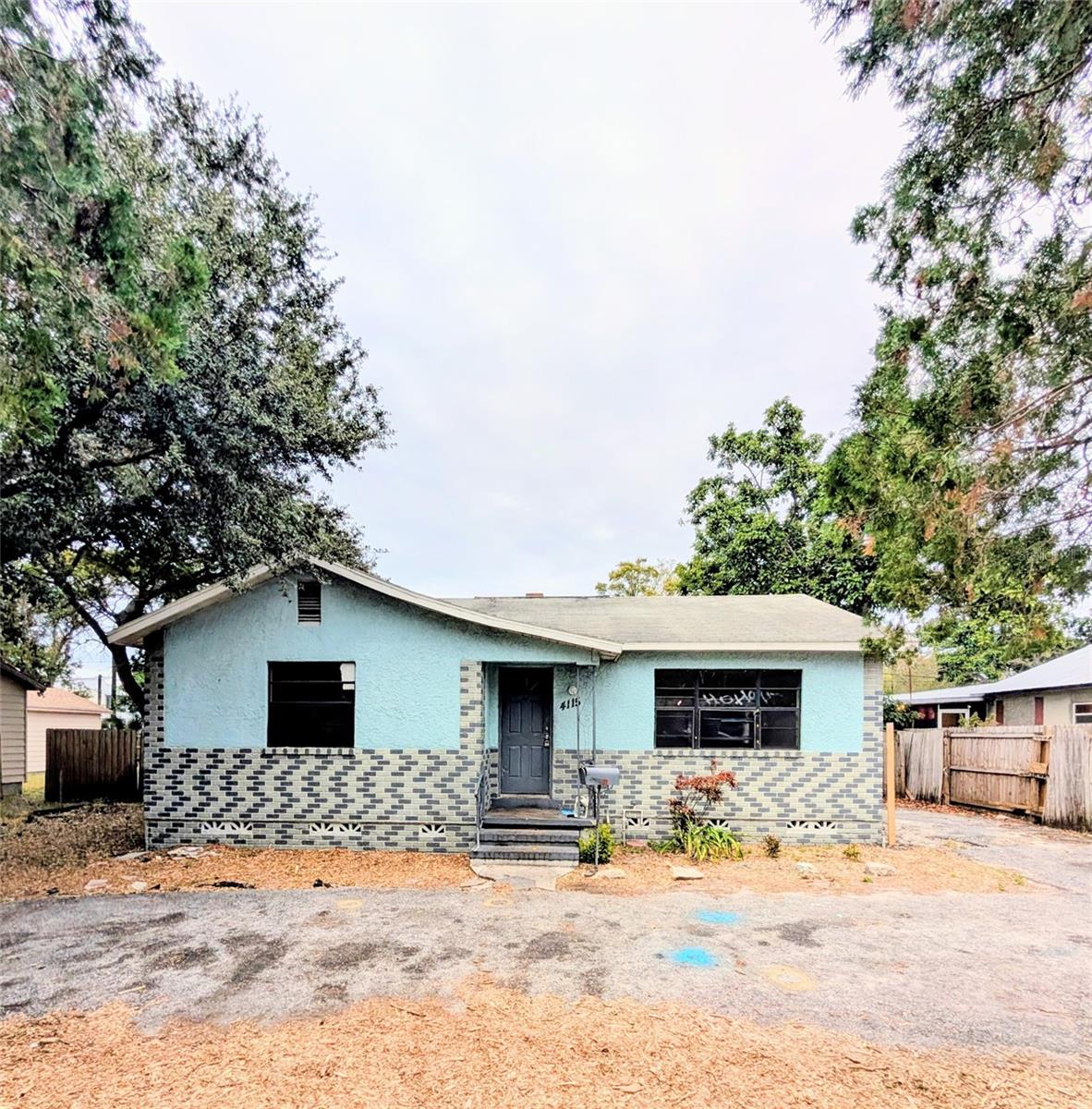 FAIRMOUNT PARK - Residential