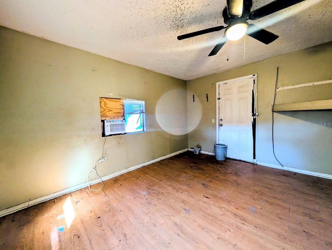 FAIRMOUNT PARK - Residential