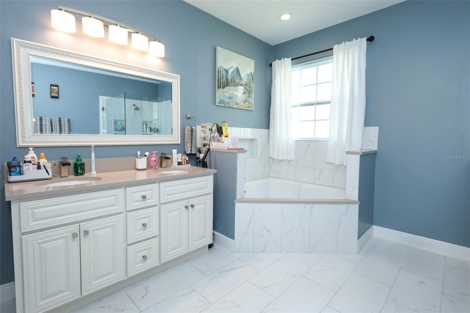 ERROL GOLFSIDE VILLAGE - Residential