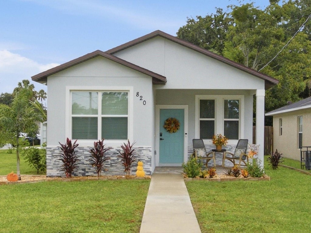 Photo of 820 Pecan Avenue, Sanford, FL 32771 (MLS # O6448324)