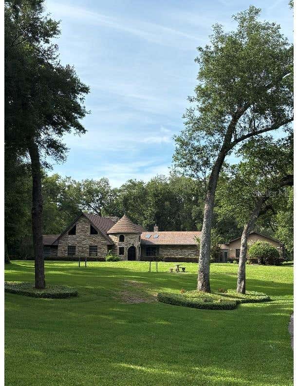 Photo of 3525 W Kelly Park Road, Apopka, FL 32712 (MLS # O6409189)