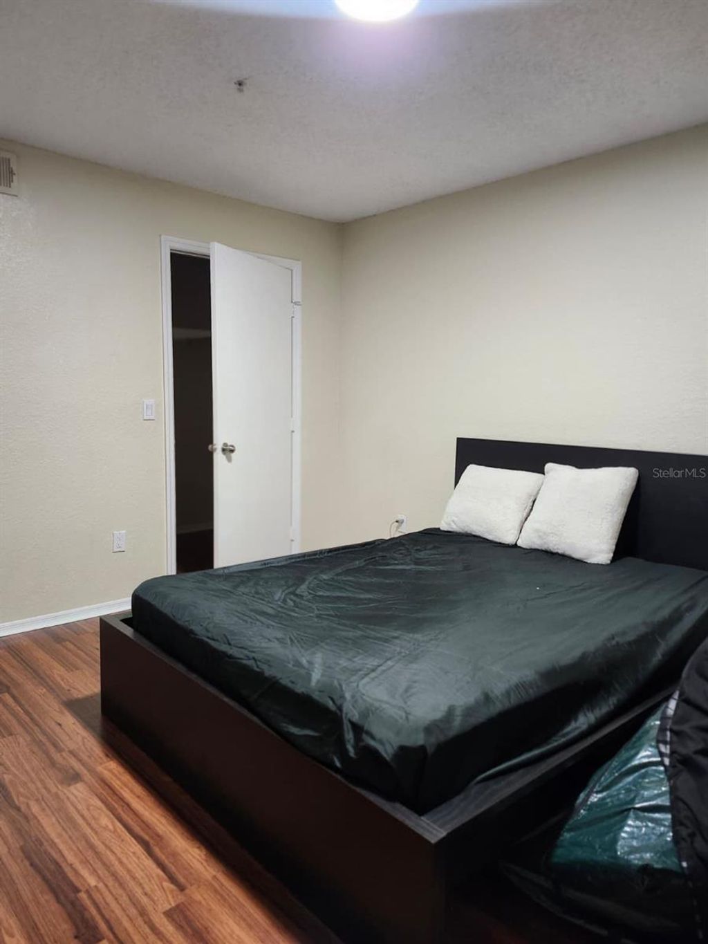 Photo of 2210 Grand Cayman Court #1721, Kissimmee, FL 34741 (MLS # V4946907)