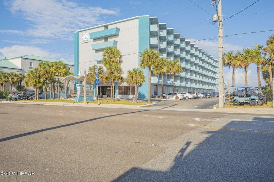 313 S ATLANTIC AVENUE 5230
