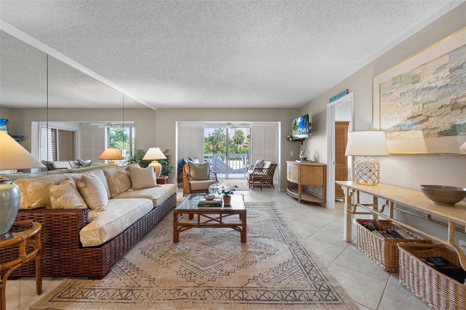 HARBOUR TOWNE - Residential