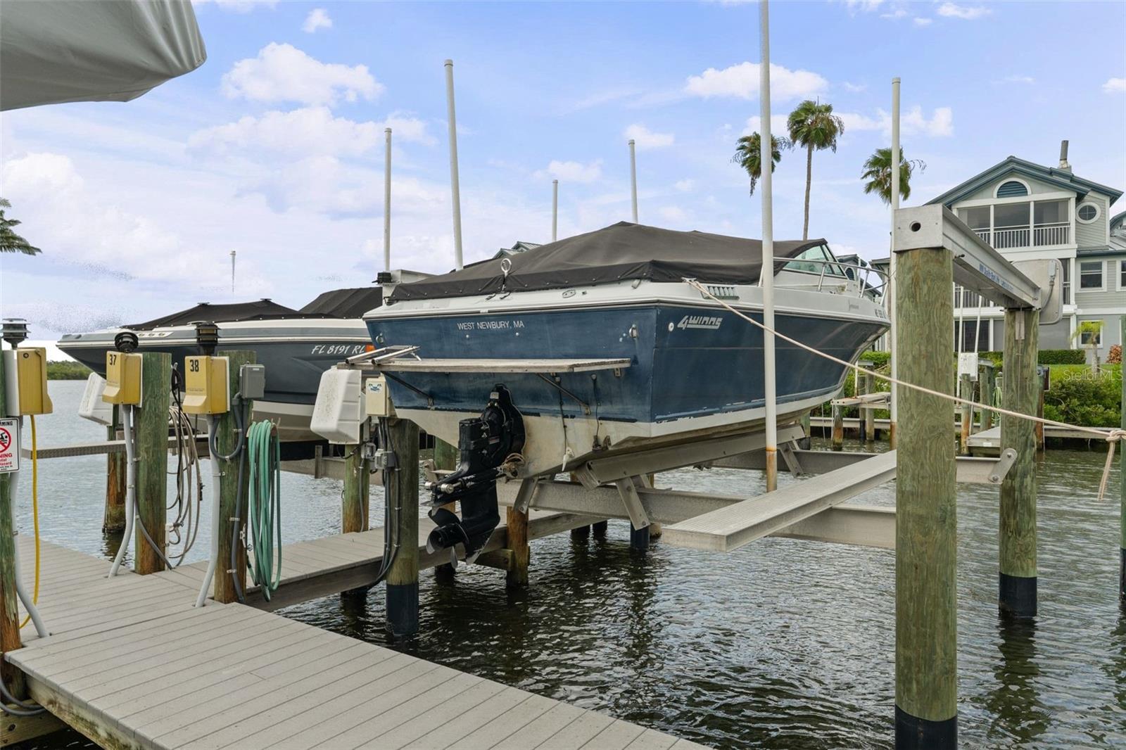 HARBOUR TOWNE - Residential