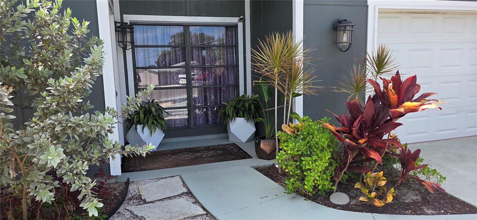 221 DADE AVENUE