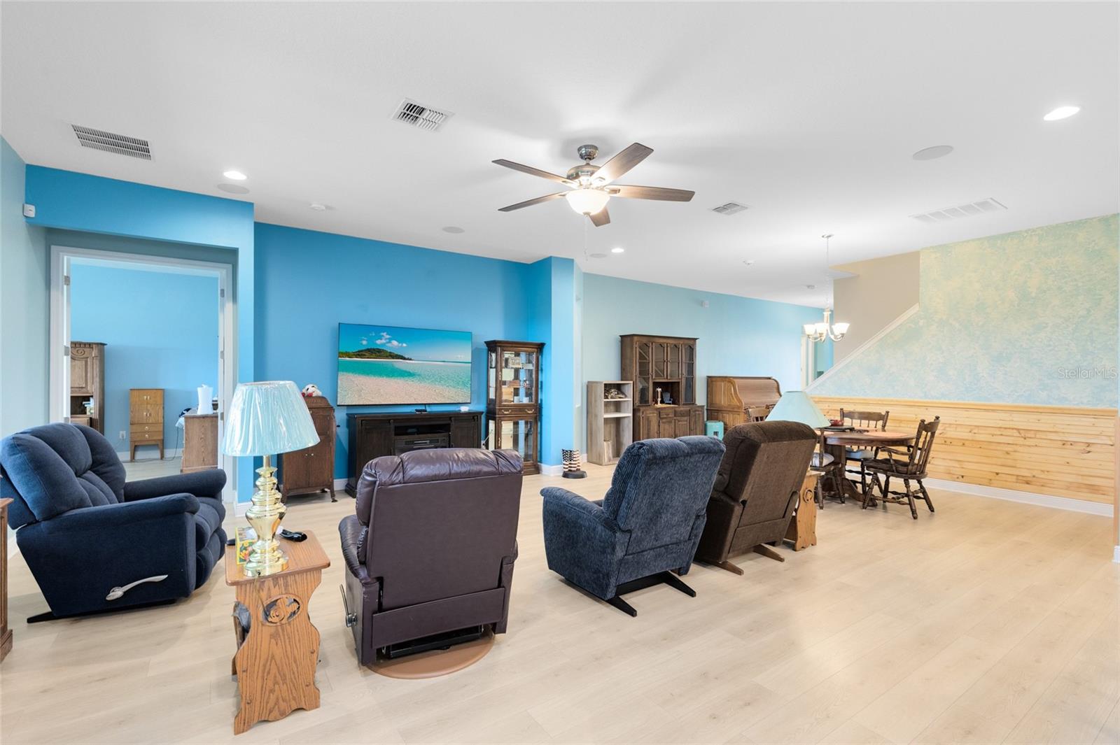 WINCEY GROVES - Residential Lease