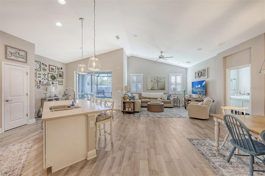 Photo of 14924 Sora Way, Bradenton, FL 34212 (MLS # A4673628)