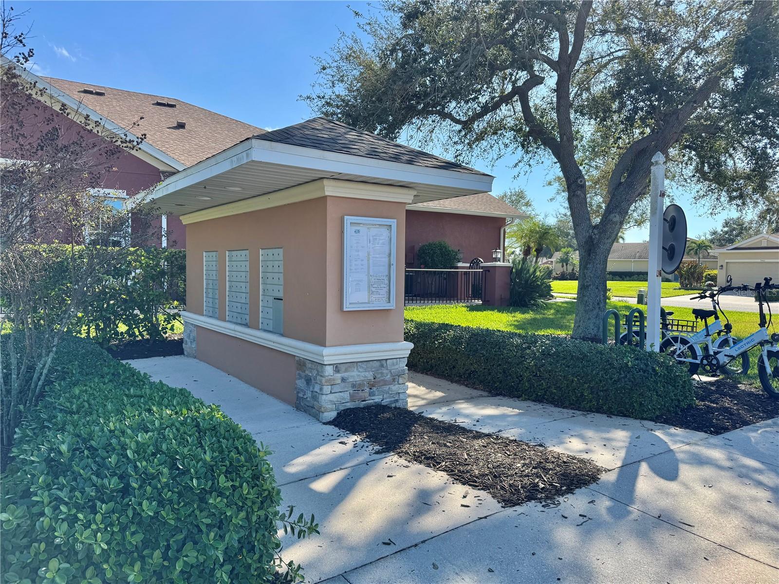 PALMA SOLA TRACE - Residential Lease