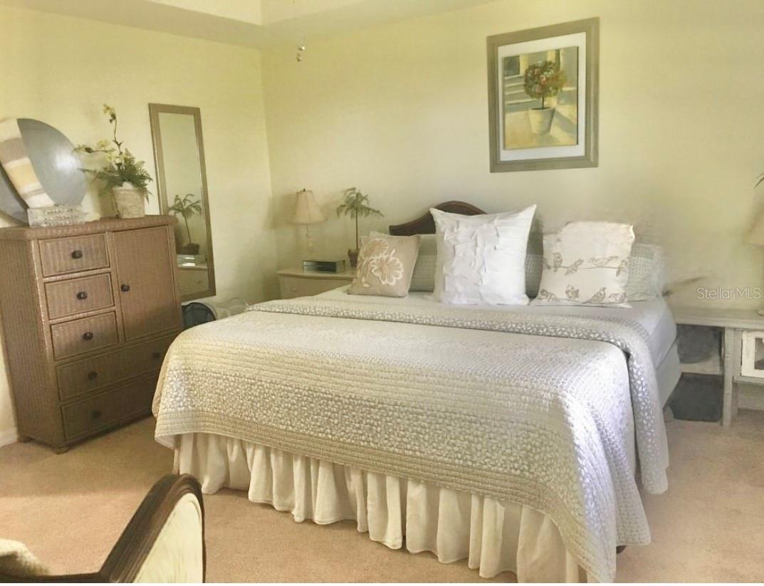 PALMA SOLA TRACE - Residential Lease