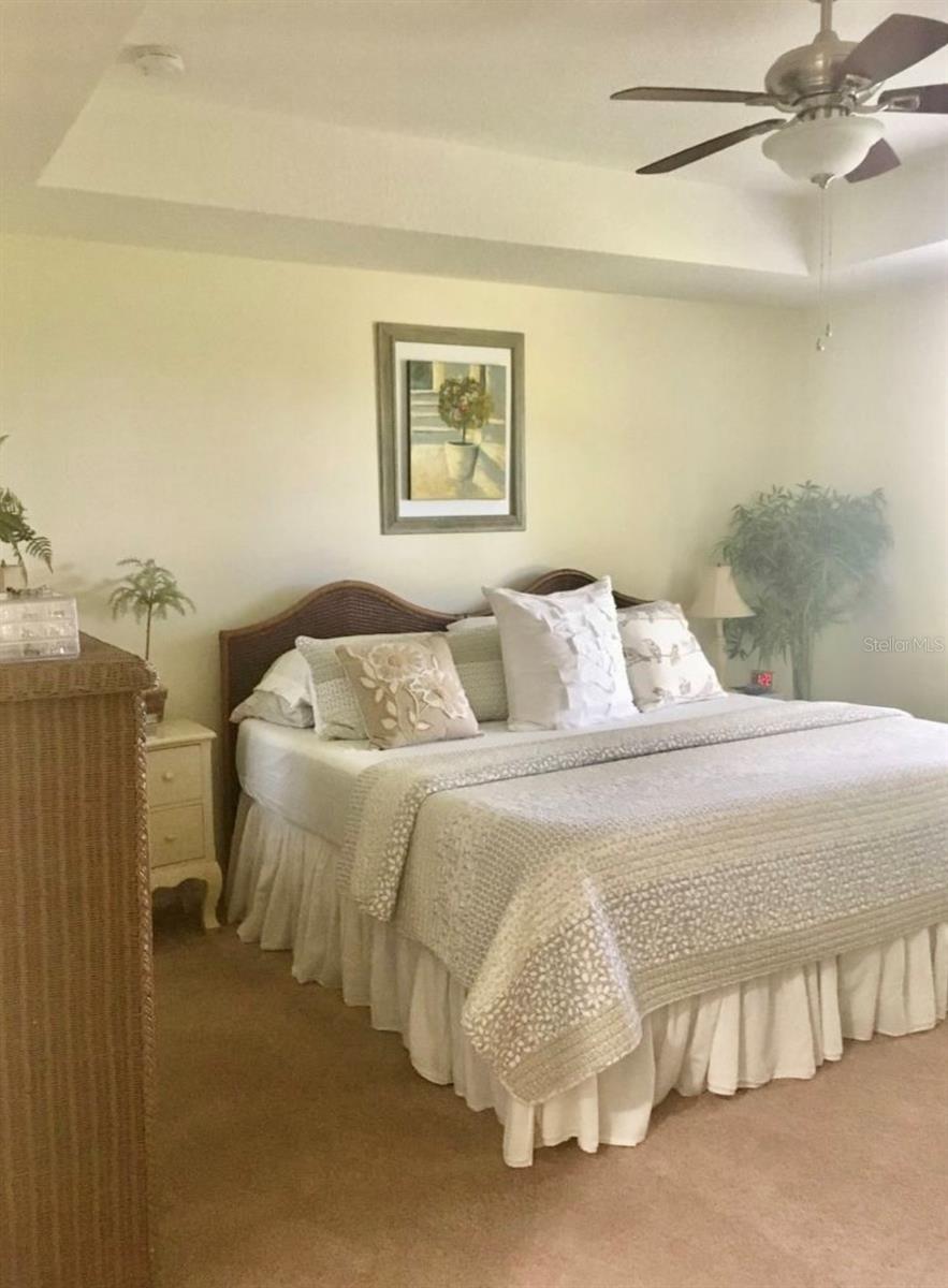 PALMA SOLA TRACE - Residential Lease