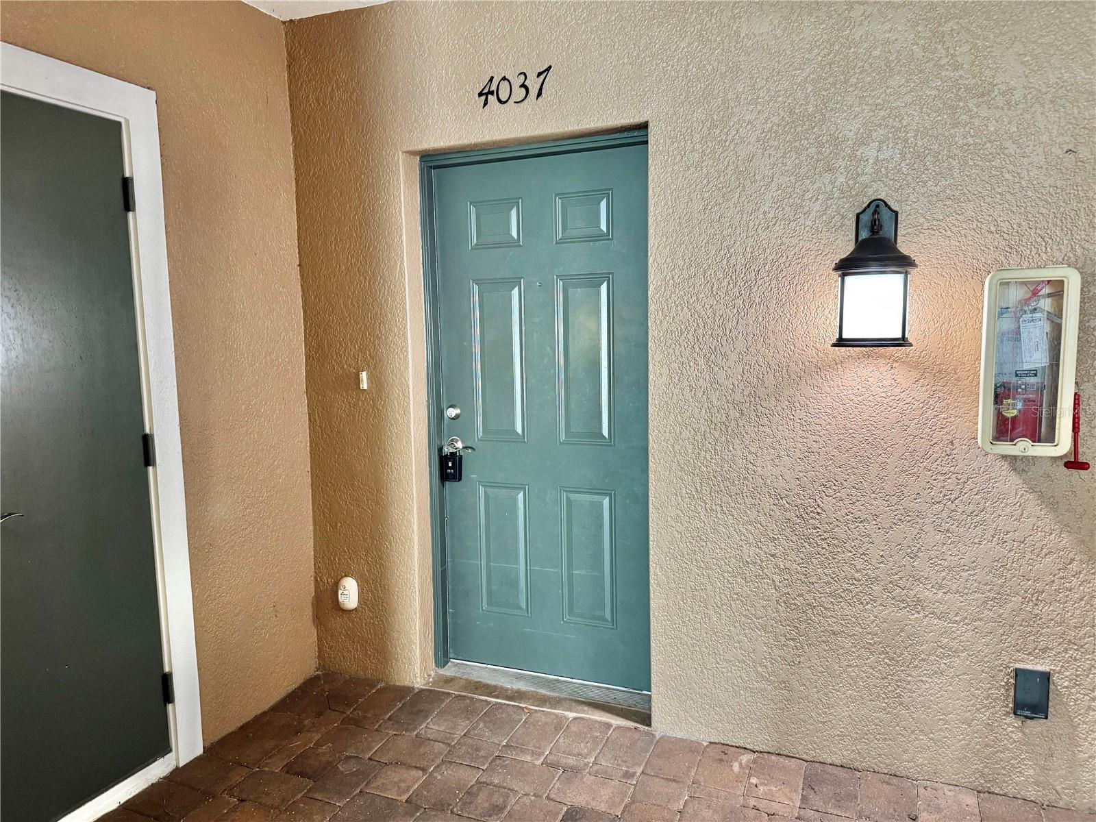 PALMA SOLA TRACE - Residential Lease