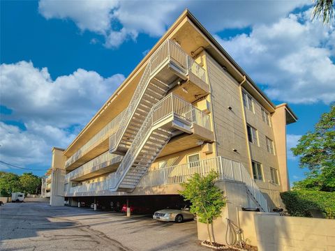 55 HARBOR VIEW LANE 108 BELLEAIR BLUFFS FL 33770
