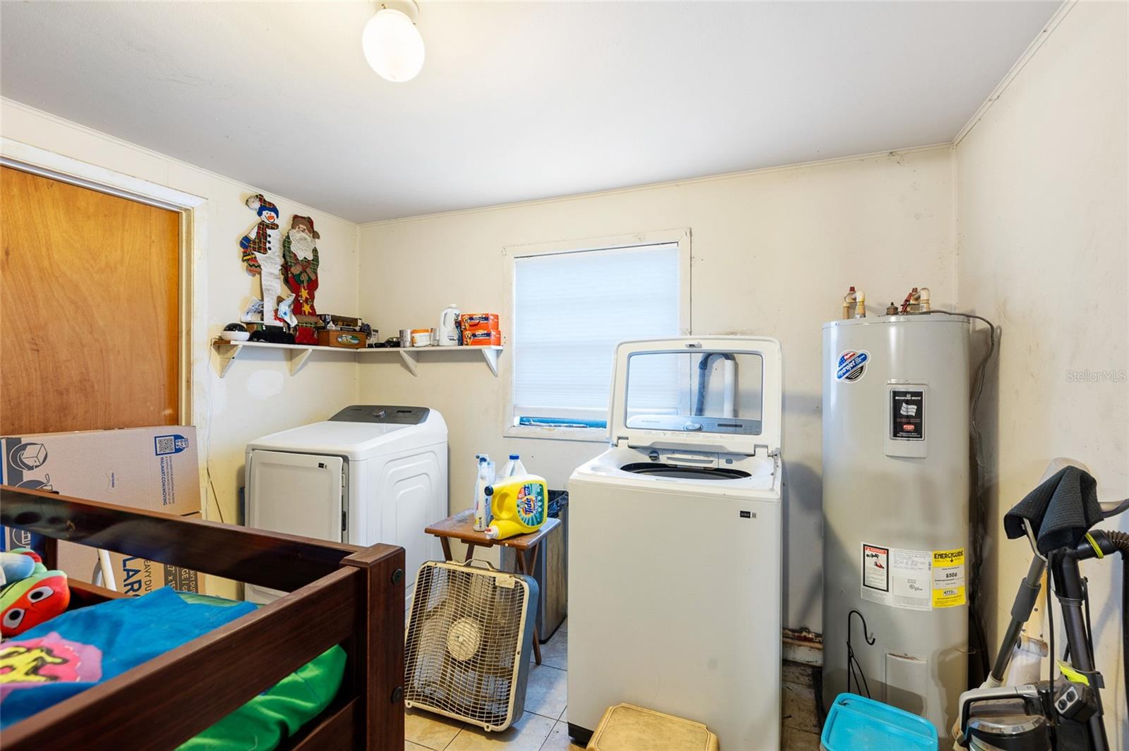 APACHE SHORES UNIT 04 - Residential