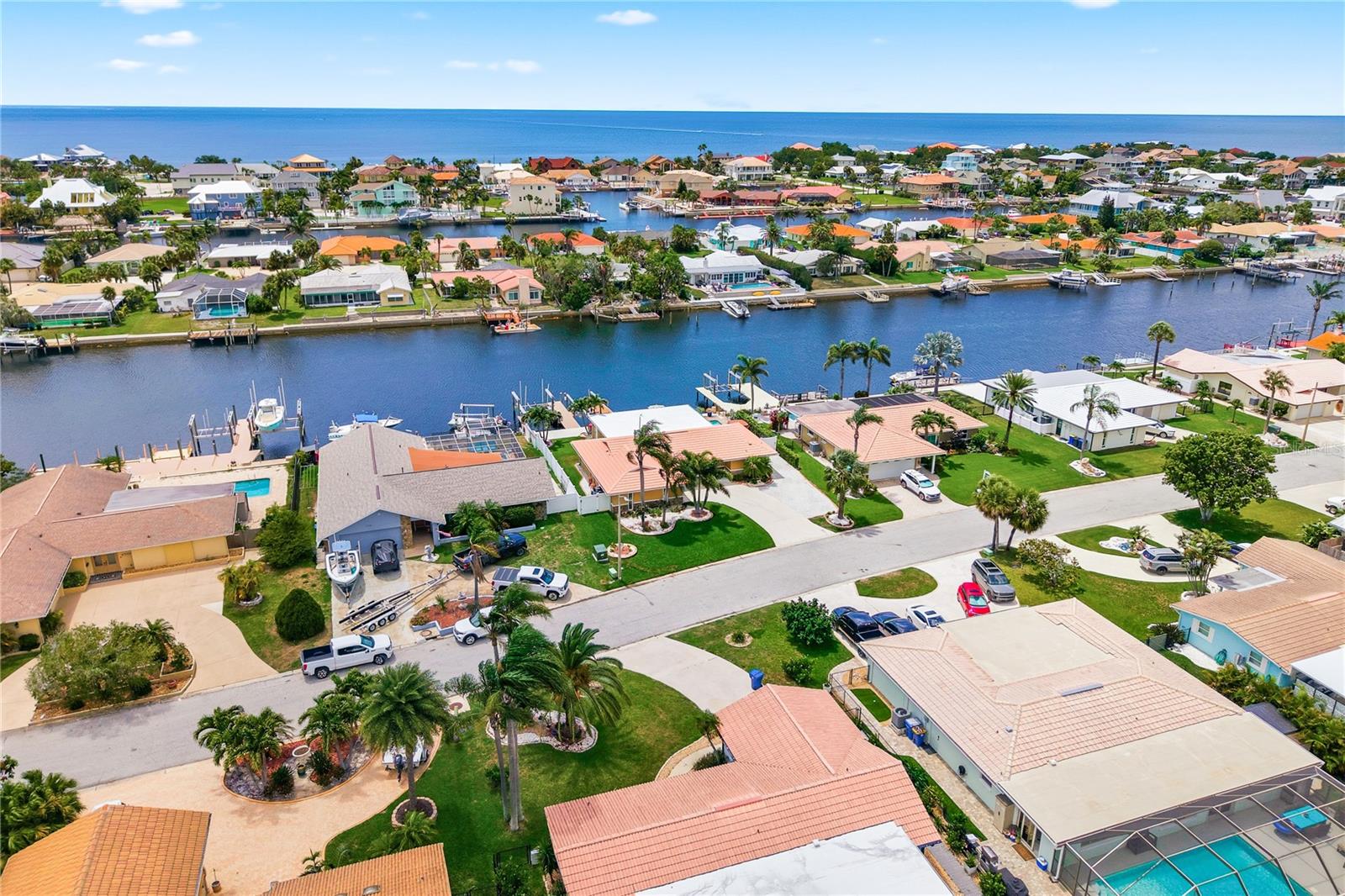 FLOR A MAR - Residential