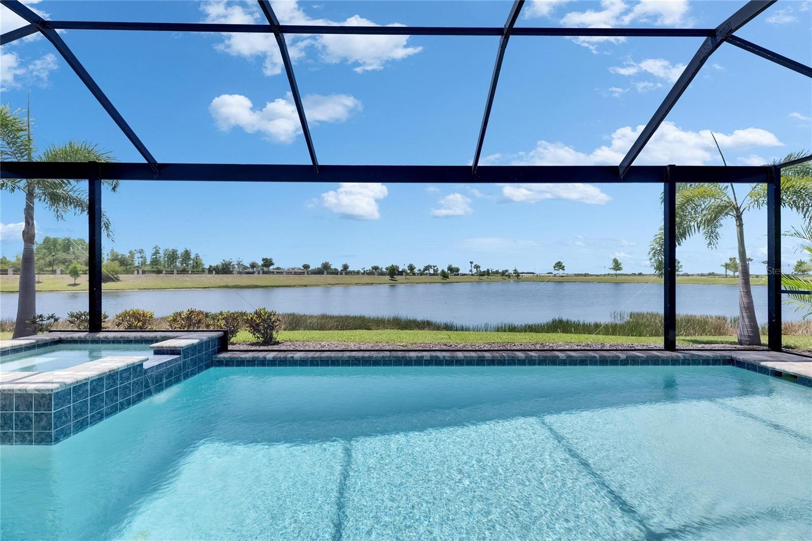 5814 SILVER SUN DRIVE