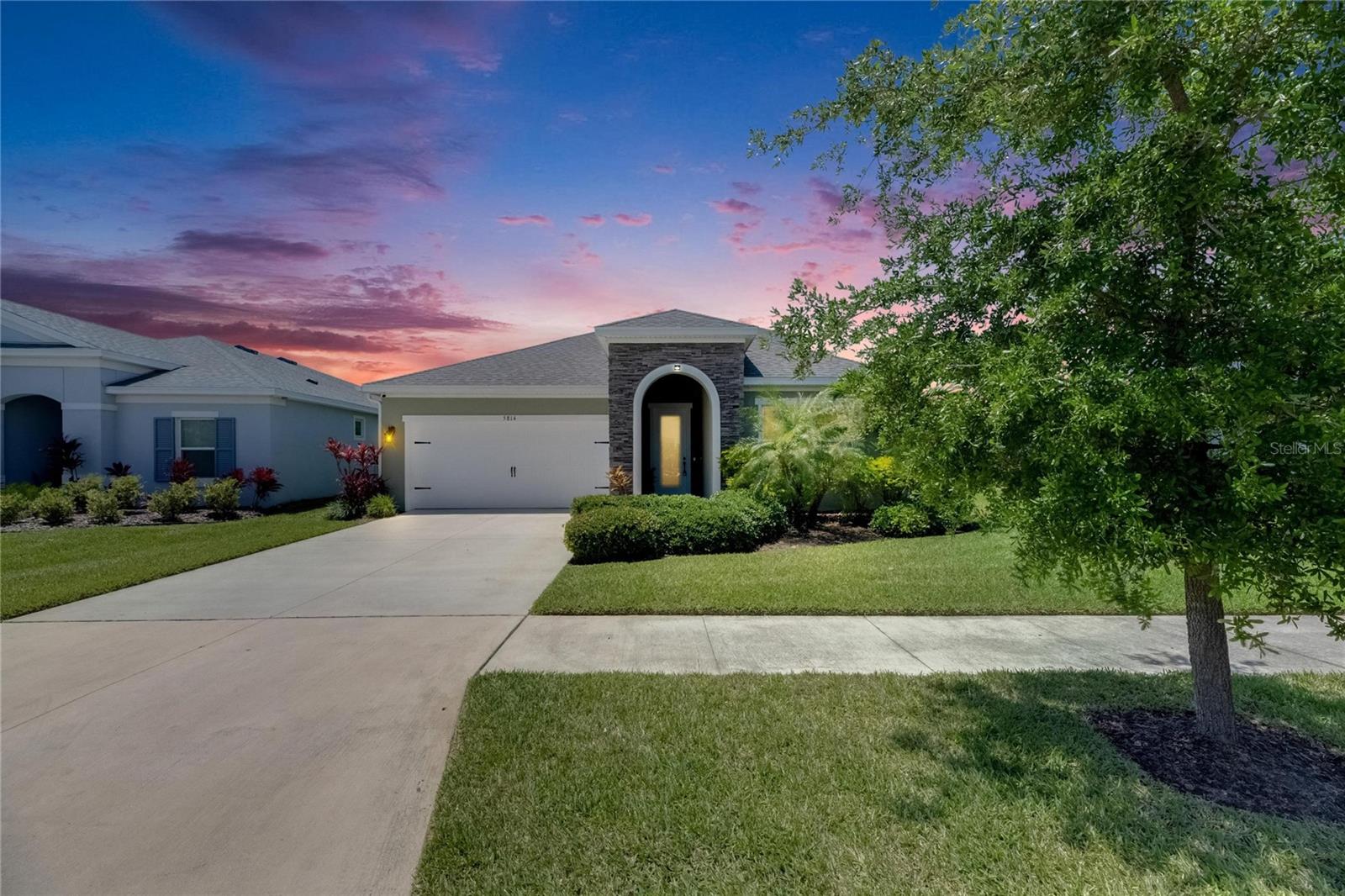 5814 SILVER SUN DRIVE