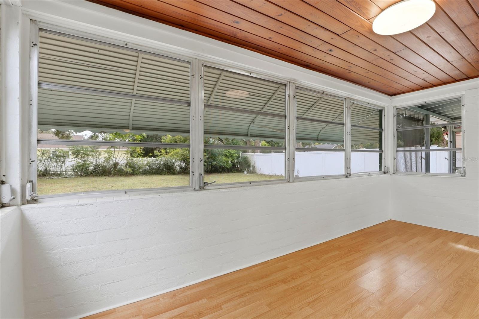 FERN COURT SUB - Residential