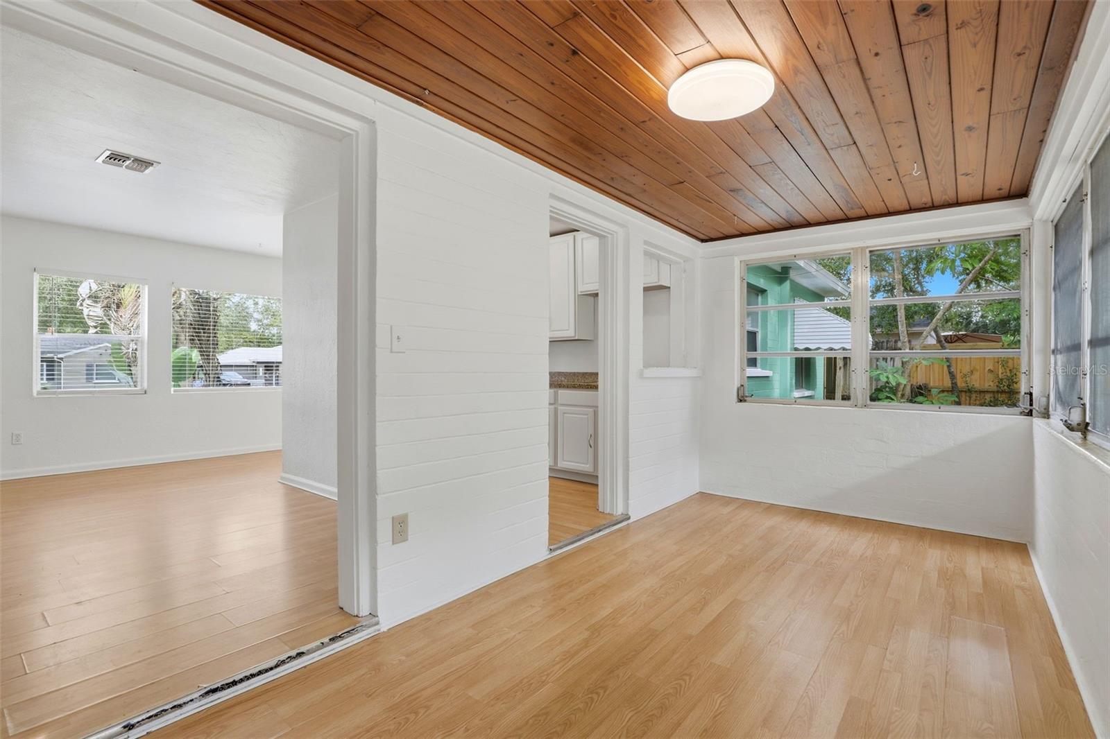 FERN COURT SUB - Residential